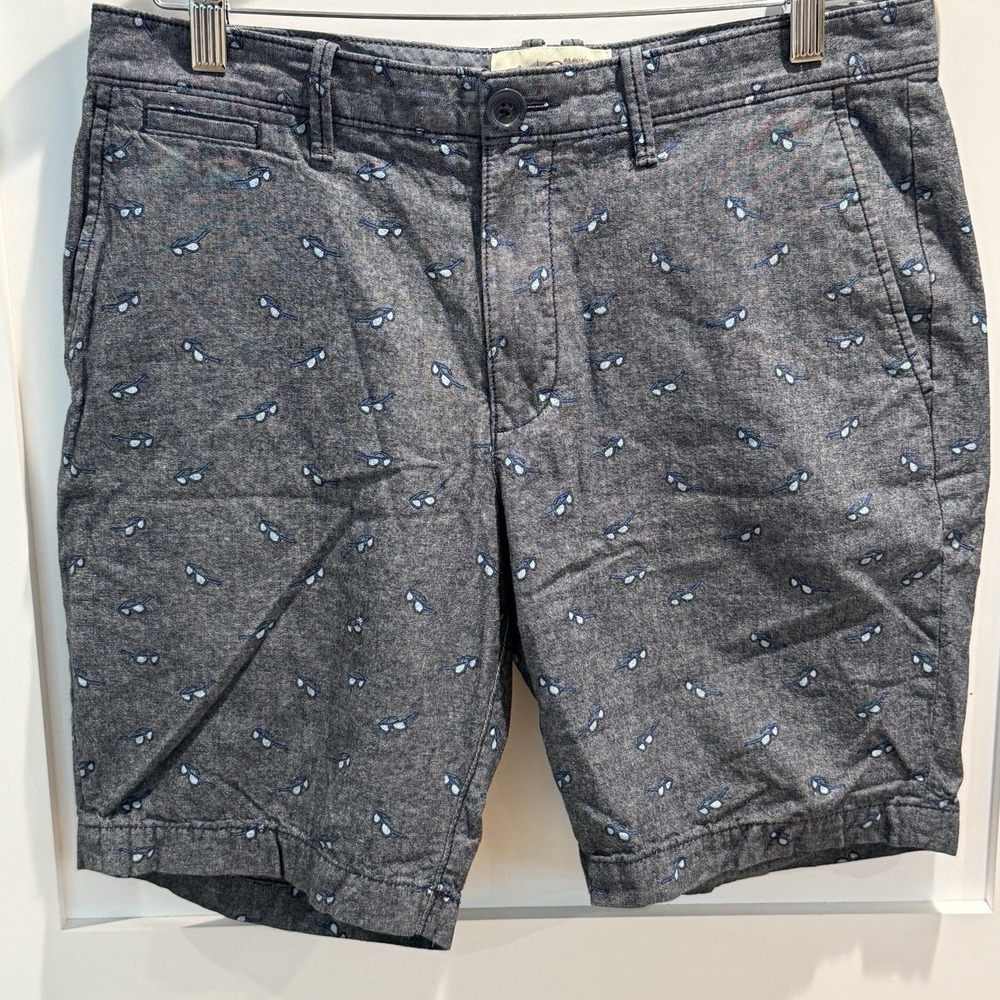 Original Penguin By Munsingwear Men's Gray Shorts Sunglasses Print Size 32 EU 38